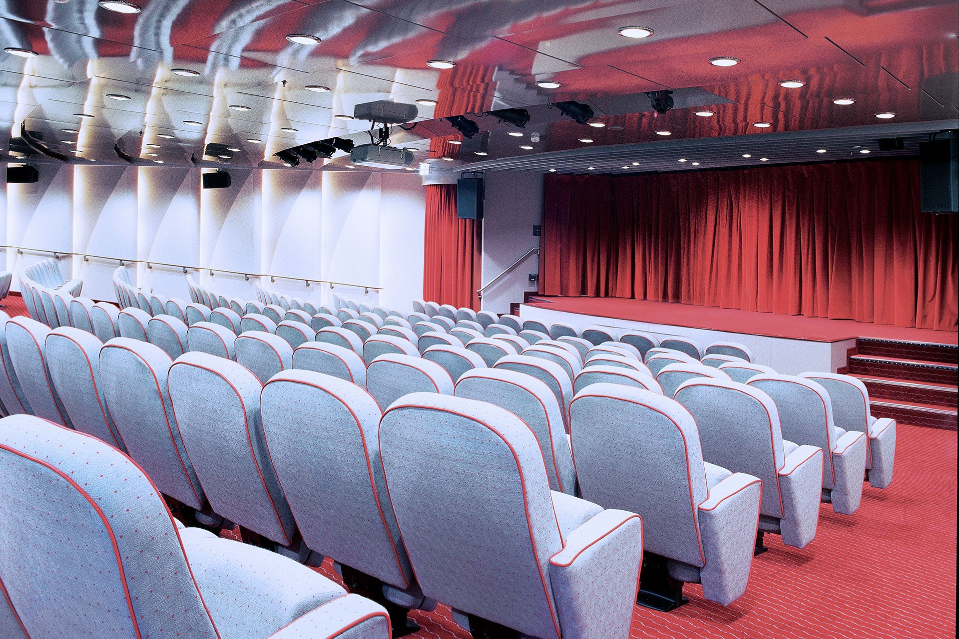 Crystal Cruises - Crystal Serenity - Hollywood Theatre.jpg